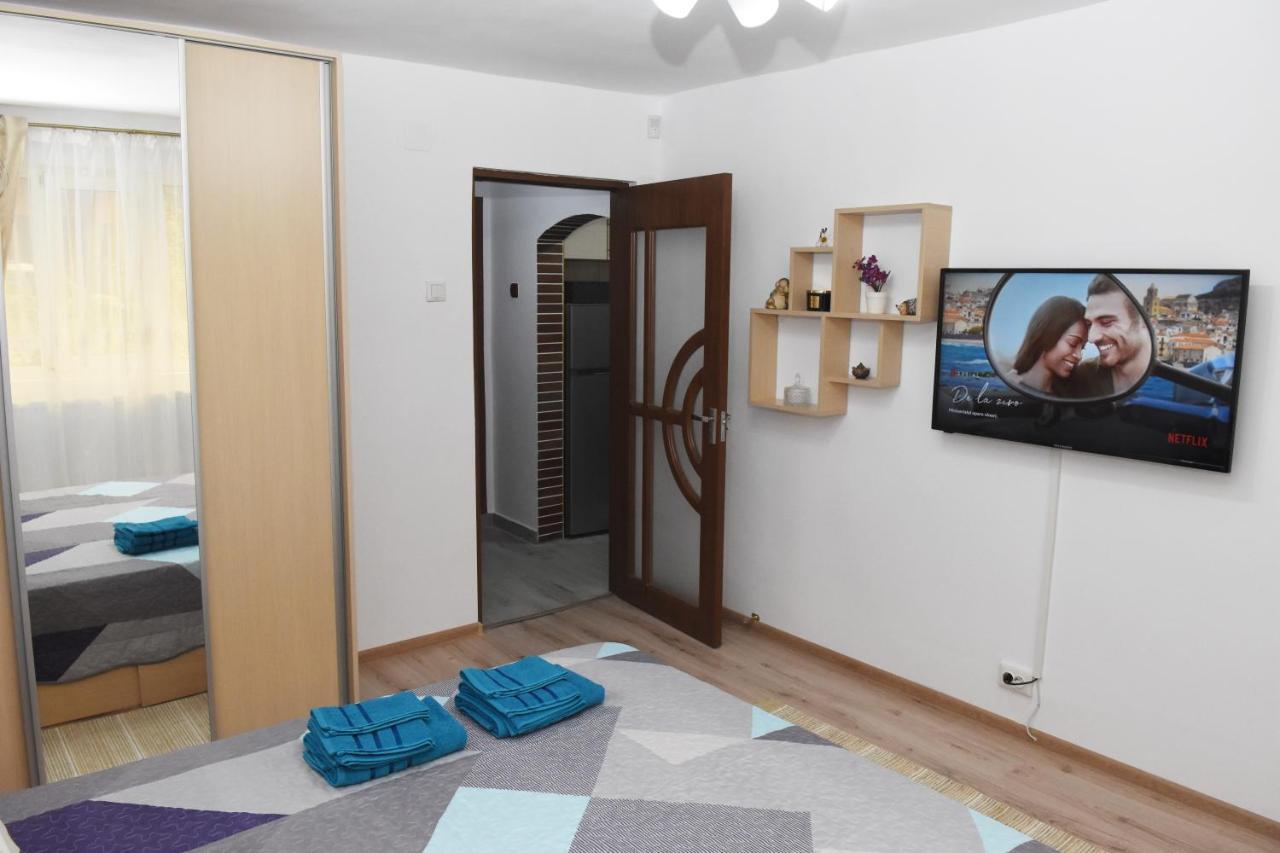 1St Apartment Нехою Екстериор снимка