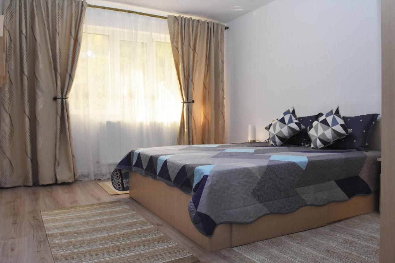 1St Apartment Нехою Екстериор снимка