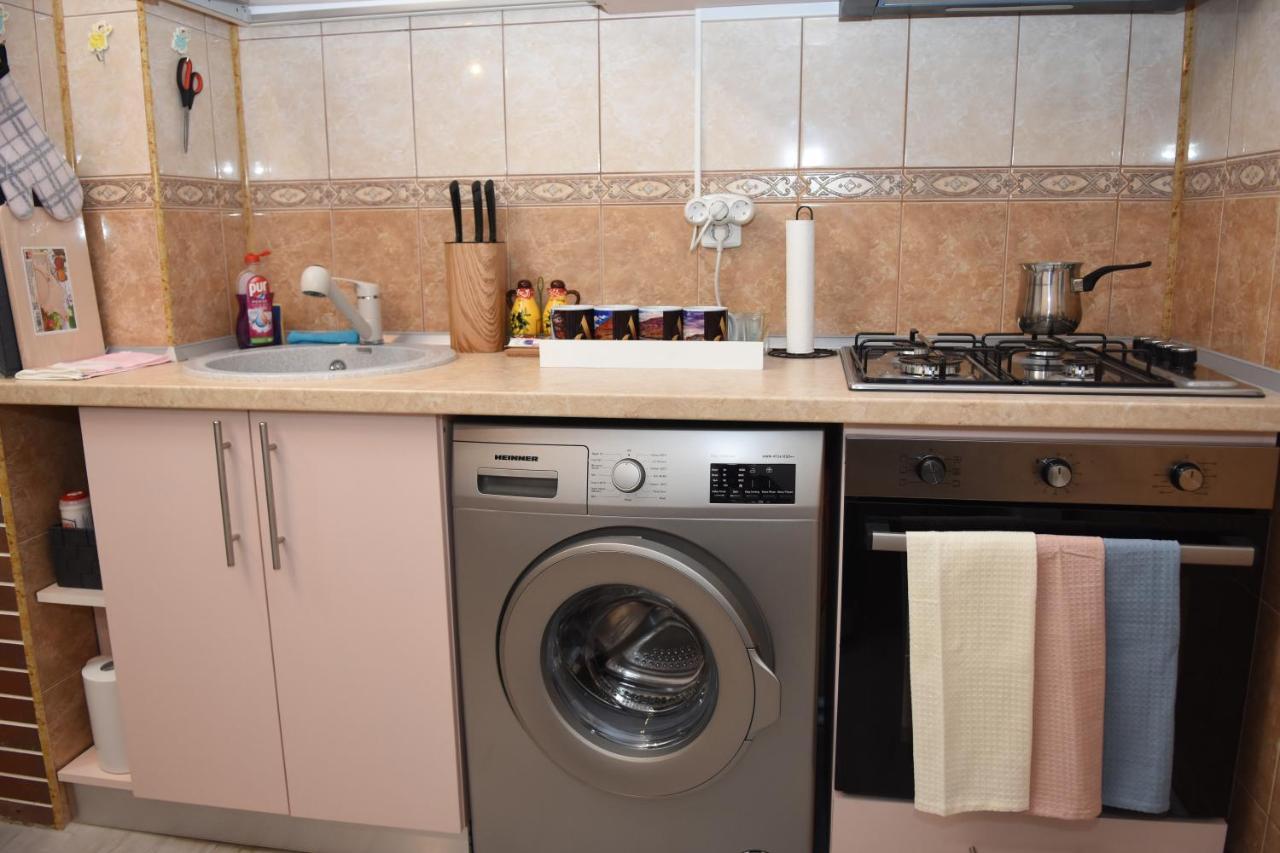 1St Apartment Нехою Екстериор снимка